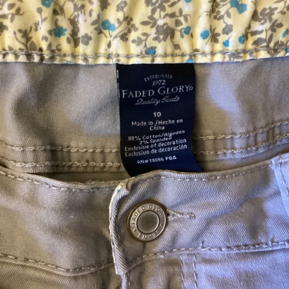 Women’s Faded Glory Capris Capri Size 10 Gray - Picture 3 of 4